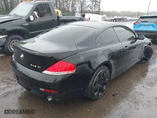 2005 BMW 6 Series 645Ci with VIN WBAEH73435CF95261, listed as a IAAI auction lot 41993137 with 111,988 mi miles. Bid and sale history available at carsss.com. Image 4.