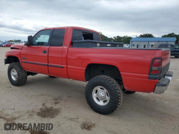2000 Dodge 2500 with VIN 1B7KF236XYJ100955, listed as a Copart auction lot 70304884 with 250,592 mi miles and Salvage title. Bid and sale history available at DreamBid. Image 2.