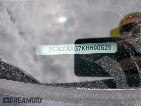 2019 Chrysler 300 Touring z VIN 2C3CCAAG7KH690628, wystawiony jako Copart lot #59369515 z przebiegiem 91 820 mil mil oraz Szkoda całkowita • Salvage title. Historia ofert i sprzedaży dostępna na DreamBid. Obrazek 12.