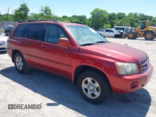 2002 Toyota Highlander z VIN JTEGD21A720026972, wystawiony jako IAAI lot #42335981 z przebiegiem 230 298 mil mil oraz . Historia ofert i sprzedaży dostępna na DreamBid. Obrazek 1.