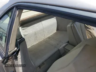 1991 Mercedes-Benz 500 с VIN WDBFA66E2MF022726, выставлен на аукционе Copart как лот 59915435 с пробегом 157 264 миль миль и Чистый • Clean title. История ставок и продаж доступна на DreamBid. Изображение 10.