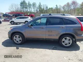 2011 Honda CR-V EX-L with VIN 5J6RE4H78BL056622, listed as a IAAI auction lot 42142423 with 129,721 mi miles. Bid and sale history available at carsss.com. Image 14.