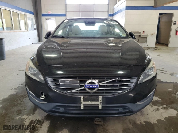 2016 Volvo S60 T6 Drive-E Platinum with VIN YV149MFM8G2404830, listed as a Copart auction lot 49502005 with 128,508 mi miles and Salvage Title. Bid and sale history available at carsss.com. Image 5.