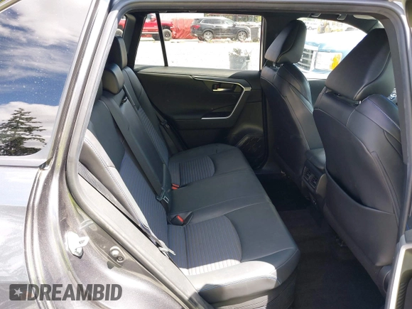 2021 Toyota RAV4 Hybrid XSE with VIN 4T3E6RFV2MU029187, listed as a IAAI auction lot 42620387 with 78,919 mi miles and . Bid and sale history available at DreamBid. Image 8.