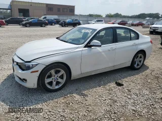 2015 BMW 3 Series 320i xDrive with VIN WBA3C3C55FP664210, listed as a Copart auction lot 64641294 with 92,573 mi miles and Salvage title. Bid and sale history available at DreamBid. Image 1.