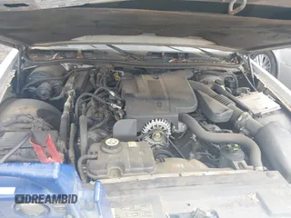 2008 Mercury Grand Marquis LS with VIN 2MEFM75VX8X600015, listed as a IAAI auction lot 42142359 with 310,481 mi miles and . Bid and sale history available at DreamBid. Image 10.