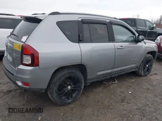 2016 Jeep Compass Sport with VIN 1C4NJDBB3GD549493, listed as a IAAI auction lot 41728474 with 120,470 mi miles and . Bid and sale history available at carsss.com. Image 4.
