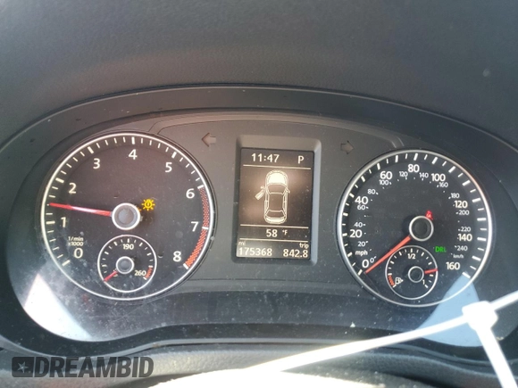 2013 Volkswagen Passat SEL Premium z VIN 1VWCP7A32DC070188, wystawiony jako Copart lot #52161325 z przebiegiem 175 368 mil mil oraz Szkoda całkowita • Salvage title. Historia ofert i sprzedaży dostępna na DreamBid. Obrazek 9.