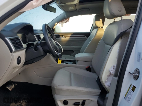 2022 Volkswagen Atlas SE with VIN 1V2JP2CA5NC554171, listed as a Copart auction lot 46822345 with 60,907 mi miles and Clean title. Bid and sale history available at DreamBid. Image 7.