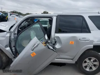 2010 Toyota 4Runner SR5 with VIN JTEZU5JR9A5011357, listed as a IAAI auction lot 41514810 with 1 mi miles. Bid and sale history available at carsss.com. Image 14.