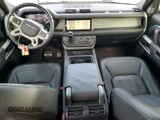 2020 Land Rover Defender SE z VIN SALEPEEU6L2025416, wystawiony jako Copart lot #85045544 z przebiegiem 36 906 mil mil oraz Szkoda całkowita • Salvage title. Historia ofert i sprzedaży dostępna na DreamBid. Obrazek 8.