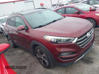 2016 Hyundai Tucson Limited z VIN KM8J3CA27GU114492, wystawiony jako IAAI lot #42361906 z przebiegiem 105 061 mil mil oraz . Historia ofert i sprzedaży dostępna na DreamBid. Obrazek 1.