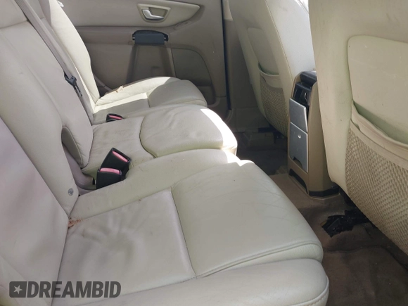 2013 Volvo XC90 Premier Plus z VIN YV4952CYXD1635200, wystawiony jako IAAI lot #41962622 z przebiegiem Nie podano mil oraz . Historia ofert i sprzedaży dostępna na DreamBid. Obrazek 8.