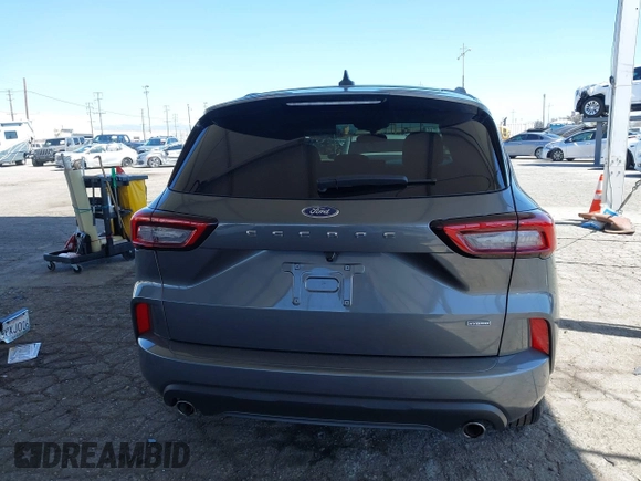 2024 Ford Escape ST-Line with VIN 1FMCU0MZ7RUA96544, listed as a IAAI auction lot 41830465 with 3,463 mi miles and . Bid and sale history available at DreamBid. Image 17.