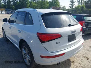 2015 Audi Q5 Prestige with VIN WA1VMAFP7FA101084, listed as a IAAI auction lot 42512810 with 140,000 mi miles and . Bid and sale history available at DreamBid. Image 3.
