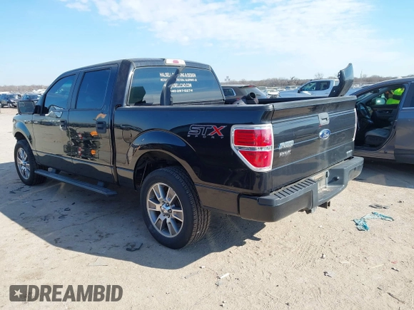 2014 Ford F-150 XL with VIN 1FTFW1CF6EKG04632, listed as a IAAI auction lot 41333274 with 153,094 mi miles. Bid and sale history available at carsss.com. Image 3.