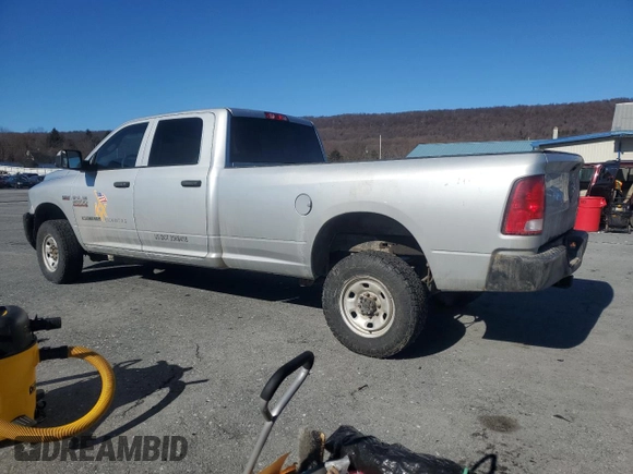 2018 Ram 2500 Tradesman with VIN 3C6TR5HT4JG231079, listed as a Copart auction lot 43718855 with 173,838 mi miles and Salvage title. Bid and sale history available at DreamBid. Image 2.