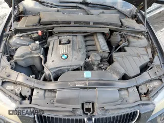2008 BMW 3 Series 328xi z VIN WBAVT73508FZ37661, wystawiony jako Copart lot #82844114 z przebiegiem 188 089 mil mil oraz Czysty tytuł • Clean title. Historia ofert i sprzedaży dostępna na DreamBid. Obrazek 11.