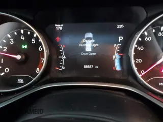 2018 Jeep Compass Altitude with VIN 3C4NJDBB4JT395992, listed as a IAAI auction lot 41318649 with 88,887 mi miles and . Bid and sale history available at carsss.com. Image 7.