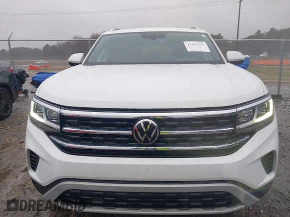 2023 Volkswagen Atlas SE z VIN 1V2KE2CA7PC208457, wystawiony jako IAAI lot #41479156 z przebiegiem 45 704 mil mil oraz . Historia ofert i sprzedaży dostępna na DreamBid. Obrazek 12.