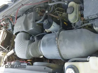 2002 Ford F-150 XLT с VIN 1FTRW07L72KB69431, выставлен на аукционе IAAI как лот 43126889 с пробегом 282 646 миль миль и . История ставок и продаж доступна на DreamBid. Изображение 19.