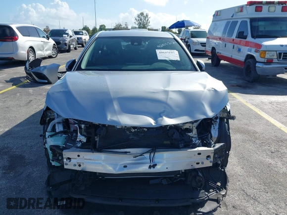 2023 Toyota Camry SE z VIN 4T1G11AK9PU805365, wystawiony jako IAAI lot #40647197 z przebiegiem 18 643 mil mil oraz . Historia ofert i sprzedaży dostępna na DreamBid. Obrazek 13.