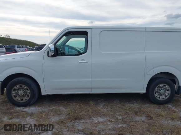 2018 Nissan NV SV with VIN 1N6AF0KY0JN815953, listed as a IAAI auction lot 40601820 with 1 mi miles. Bid and sale history available at carsss.com. Image 14.