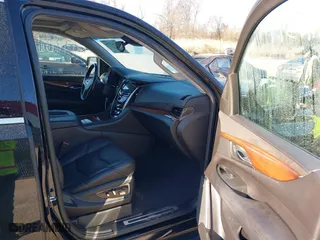 2016 Cadillac Escalade Premium Collection with VIN 1GYS4CKJXGR266873, listed as a IAAI auction lot 41647399 with 153,553 mi miles. Bid and sale history available at carsss.com. Image 5.