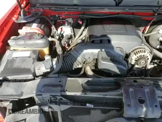 2009 Chevrolet Silverado 1500 z VIN 2GCEC290091114464, wystawiony jako Copart lot #87248434 z przebiegiem 121 158 mil mil oraz Szkoda całkowita • Salvage title. Historia ofert i sprzedaży dostępna na DreamBid. Obrazek 13.