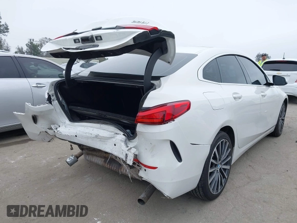 2021 BMW 2 Series 228i xDrive z VIN WBA73AK09M7H59090, wystawiony jako IAAI lot #42160400 z przebiegiem 78 782 mil mil oraz . Historia ofert i sprzedaży dostępna na DreamBid. Obrazek 6.