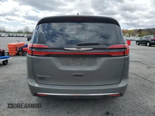 2022 Chrysler Pacifica Touring L with VIN 2C4RC1BG7NR154314, listed as a Copart auction lot 53502335 with 77,511 mi miles and Salvage Title. Bid and sale history available at DreamBid. Image 6.