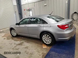 2013 Chrysler 200 LX with VIN 1C3CCBAG7DN737043, listed as a Copart auction lot 48642795 with 85,433 mi miles and Clean Title. Bid and sale history available at carsss.com. Image 2.