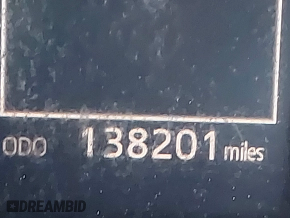 2019 Toyota Camry LE z VIN 4T1B11HK6KU741715, wystawiony jako IAAI lot #42392445 z przebiegiem 138 201 mil mil oraz . Historia ofert i sprzedaży dostępna na DreamBid. Obrazek 15.