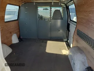 2000 Chevrolet Astro Cargo z VIN 1GCDM19W4YB196124, wystawiony jako IAAI lot #42398481 z przebiegiem 200 414 mil mil oraz . Historia ofert i sprzedaży dostępna na DreamBid. Obrazek 18.