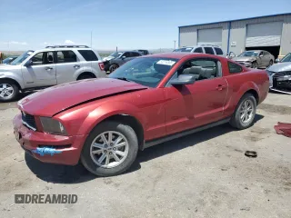 2005 Ford Mustang Deluxe with VIN 1ZVFT80N355107272, listed as a Copart auction lot 58216885 with 126,742 mi miles and Salvage title. Bid and sale history available at DreamBid. Image 1.