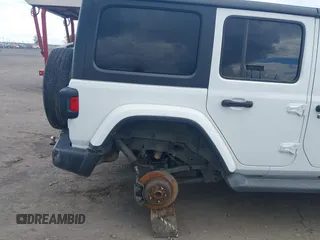 2019 Jeep Wrangler Unlimited Sahara with VIN 1C4HJXEN7KW535887, listed as a IAAI auction lot 42217440 with 91,226 mi miles and . Bid and sale history available at DreamBid. Image 6.