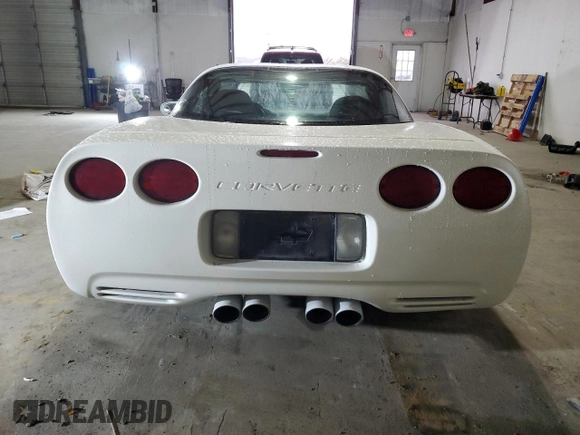 2002 Chevrolet Corvette with VIN 1G1YY22G325125574, listed as a Copart auction lot 87064914 with 0 mi miles and Salvage Title. Bid and sale history available at carsss.com. Image 6.