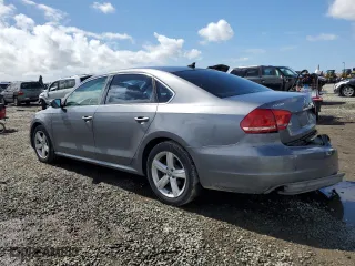 2012 Volkswagen Passat SE with VIN 1VWBP7A37CC012443, listed as a Copart auction lot 47641885 with 191,843 mi miles and Salvage Title. Bid and sale history available at carsss.com. Image 2.