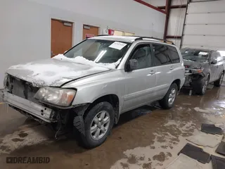 2006 Toyota Highlander w/3rd Row with VIN JTEEP21A160150739, listed as a IAAI auction lot 41347329 with 227,627 mi miles. Bid and sale history available at carsss.com. Image 17.