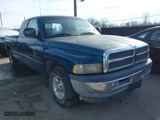 1998 Dodge Ram 1500 with VIN 1B7HC13Z5WJ102813, listed as a IAAI auction lot 41441047 with 66,031 mi miles. Bid and sale history available at carsss.com. Image 1.