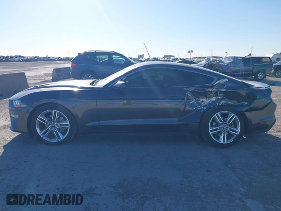2019 Ford Mustang EcoBoost with VIN 1FA6P8TH7K5154190, listed as a IAAI auction lot 41386490 with 43,527 mi miles and . Bid and sale history available at carsss.com. Image 14.
