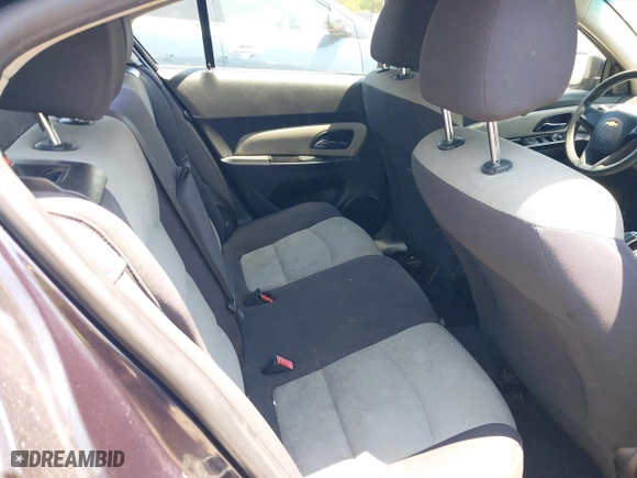 2014 Chevrolet Cruze LS with VIN 1G1PA5SH9E7292511, listed as a IAAI auction lot 42082969 with 187,914 mi miles. Bid and sale history available at carsss.com. Image 8.