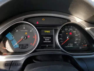 2014 Audi Q7 3.0L TDI Premium with VIN WA1CMAFE3ED002880, listed as a Copart auction lot 84277394 with 224,090 mi miles and Salvage Title. Bid and sale history available at carsss.com. Image 9.
