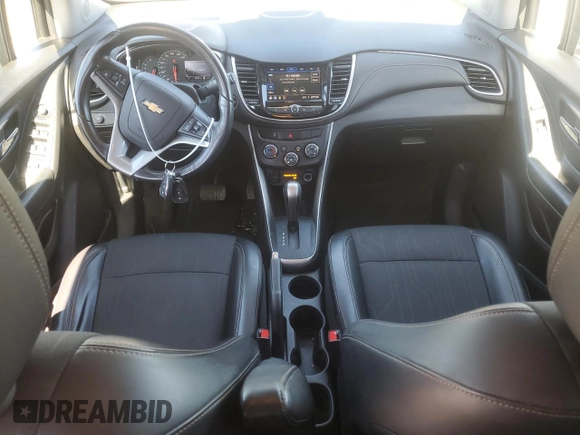 2022 Chevrolet Trax LT with VIN KL7CJPSM2NB520387, listed as a Copart auction lot 47321075 with 48,746 mi miles and Salvage Title. Bid and sale history available at carsss.com. Image 8.