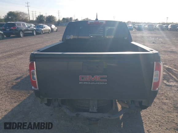2021 GMC Canyon 2WD Elevation with VIN 1GTG5CEN6M1258058, listed as a IAAI auction lot 41146462 with 147,277 mi miles. Bid and sale history available at carsss.com. Image 17.