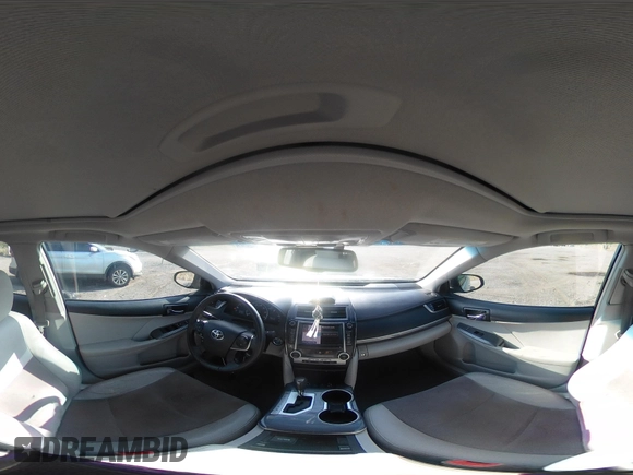 2012 Toyota Camry XLE z VIN 4T1BD1FK4CU017422, wystawiony jako IAAI lot #42366815 z przebiegiem 156 506 mil mil oraz . Historia ofert i sprzedaży dostępna na DreamBid. Obrazek 18.