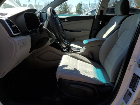 2019 Hyundai Tucson SE with VIN KM8J2CA47KU033909, listed as a Copart auction lot 50746805 with 55,797 mi miles and Salvage Title. Bid and sale history available at carsss.com. Image 7.