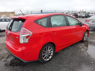 2016 Toyota Prius v Two with VIN JTDZN3EU8GJ041518, listed as a IAAI auction lot 41916830 with 106,526 mi miles. Bid and sale history available at carsss.com. Image 4.