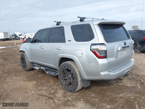 2018 Toyota 4Runner SR5 with VIN JTEZU5JR8J5180205, listed as a IAAI auction lot 41343446 with 83,520 mi miles. Bid and sale history available at carsss.com. Image 3.