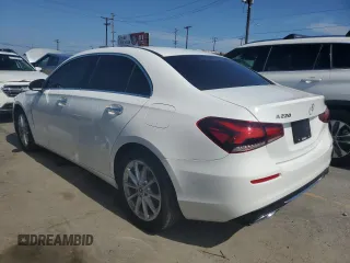 2019 Mercedes-Benz A 220 с VIN WDD3G4EB7KW022688, выставлен на аукционе Copart как лот 61097875 с пробегом 59 968 миль миль и Списание • Salvage title. История ставок и продаж доступна на DreamBid. Изображение 2.